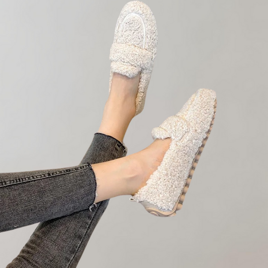 Elyn - Weicher Plüsch-Slipper für Damen 1