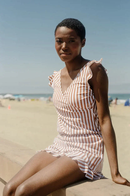 Badeanzug mit integriertem BH 9