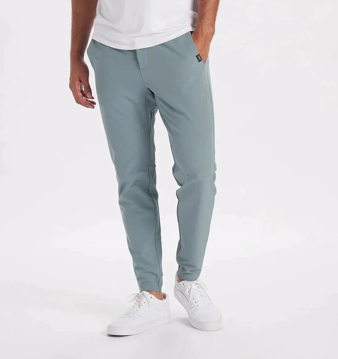 CALVIN - Stylische Hose für Herren nach italienischem Design 0