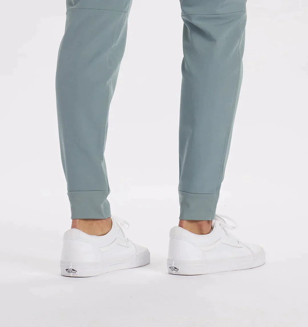 CALVIN - Stylische Hose für Herren nach italienischem Design 3