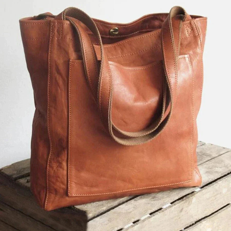 Claudia | Modische Damen Ledertasche 0