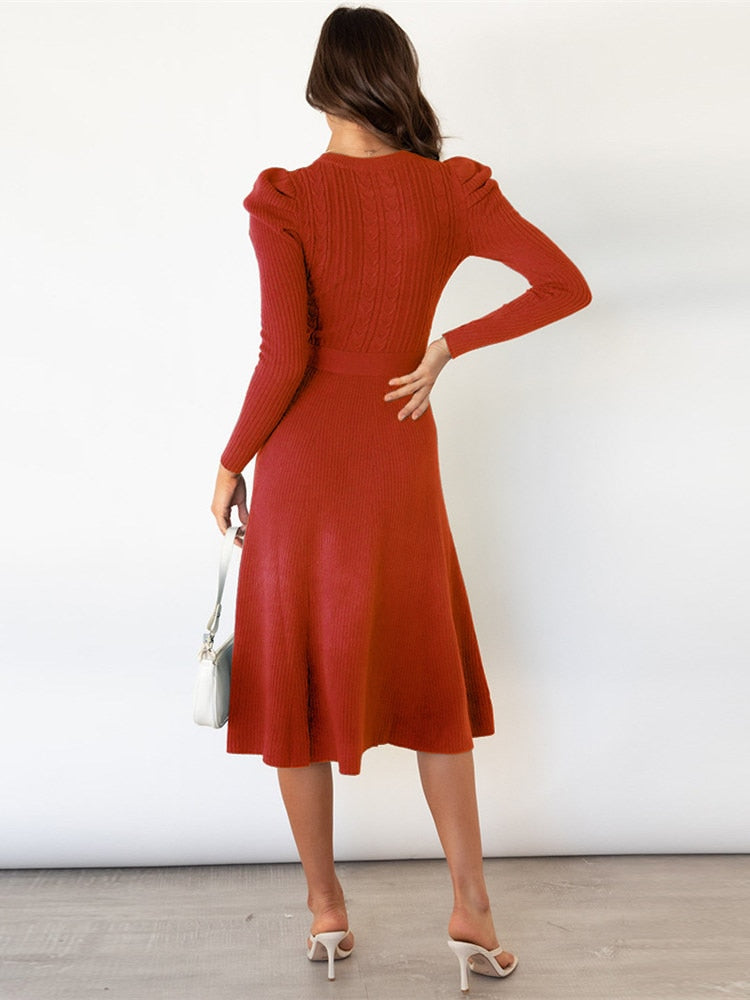 Knitted langärmeliges Kleid 8
