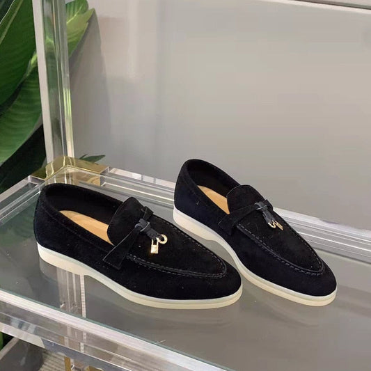 Sara Suede Loafers | Ein klassisches und schickes Design, das sicher die Aufmerksamkeit auf sich zieht 0