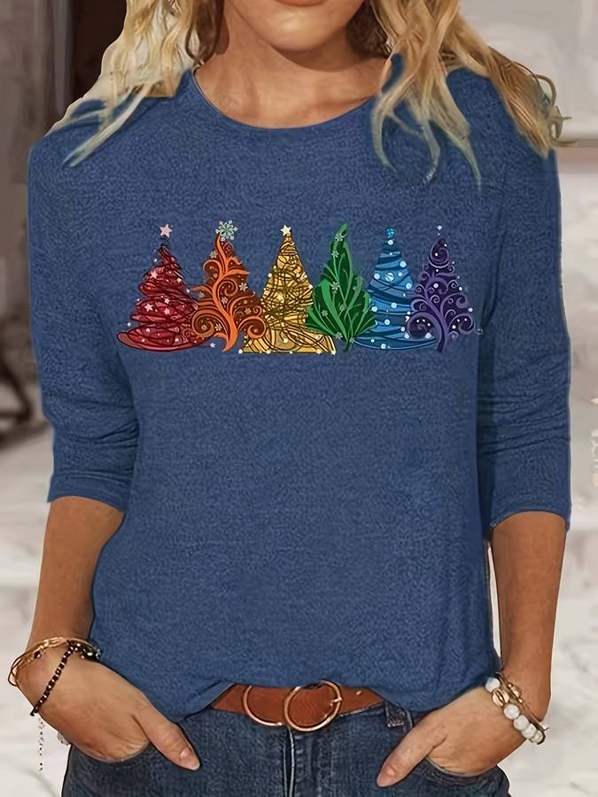 Weihnachtspulli mit bunten Tannenbäumen 2